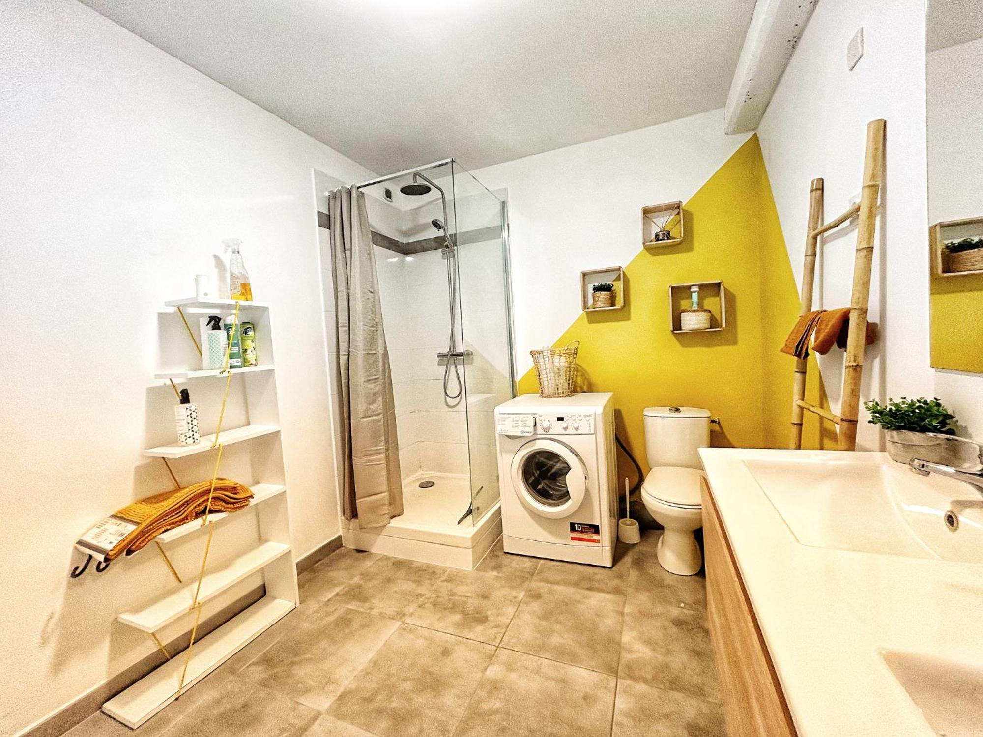 Doux Rouinet Cocoon Apartment Fourques  Екстериор снимка